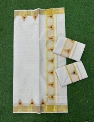 Set saree with temple motifs